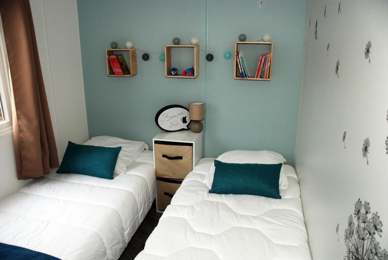 Mobilhome 2Ch Climatise-Terrasse Fermee-4 Velos-Camping 4 Etoiles Les Charmettes Ле Мат Екстериор снимка