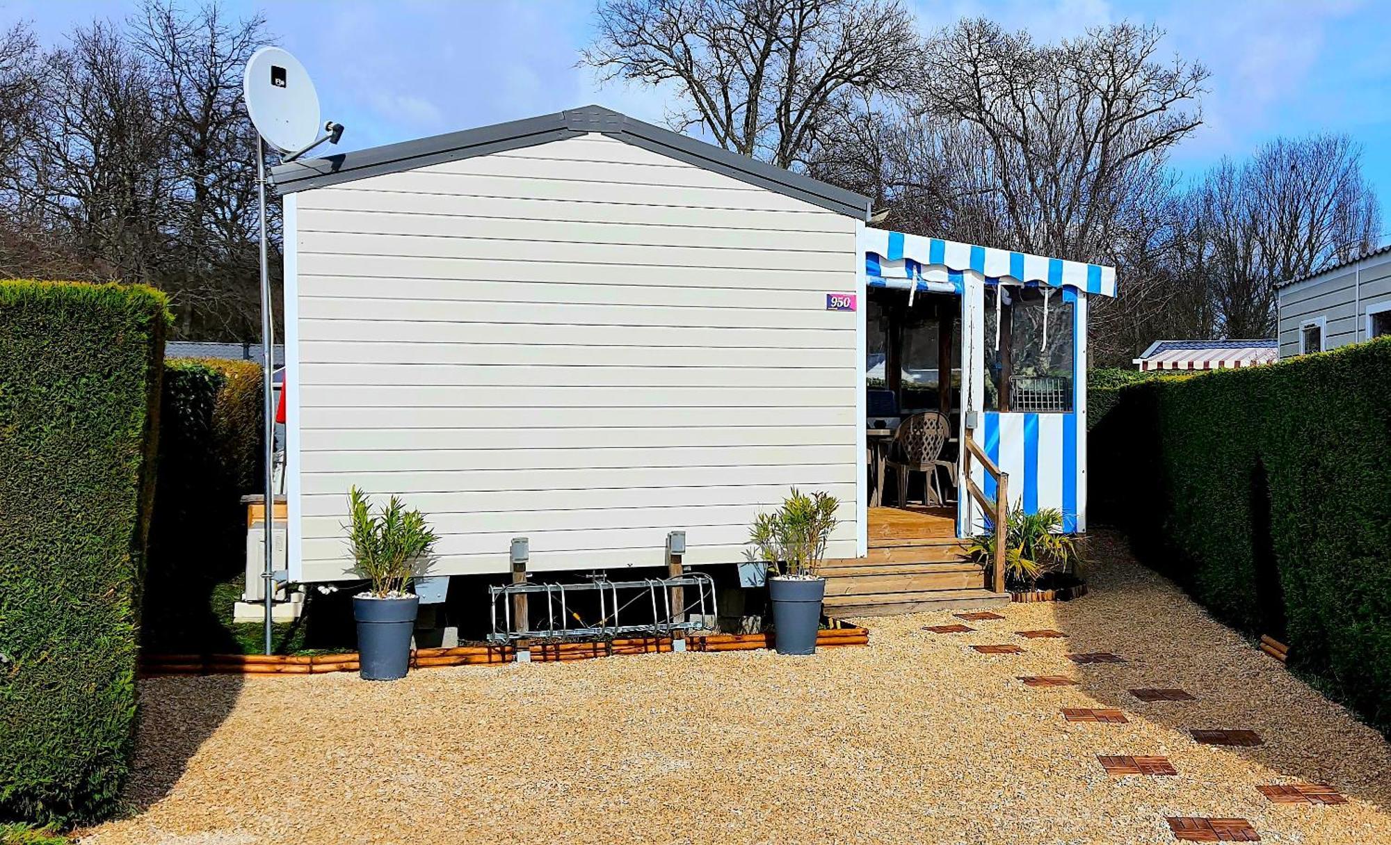 Mobilhome 2Ch Climatise-Terrasse Fermee-4 Velos-Camping 4 Etoiles Les Charmettes Ле Мат Екстериор снимка